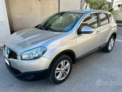 Usata Nissan Qashqai Acenta 110 CV (80 kW) 2012 Grigio SUV