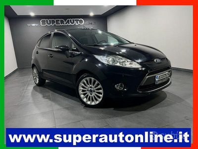 Usata Ford Fiesta Titanium 82 CV (60 kW) 2012 Nero Utilitaria