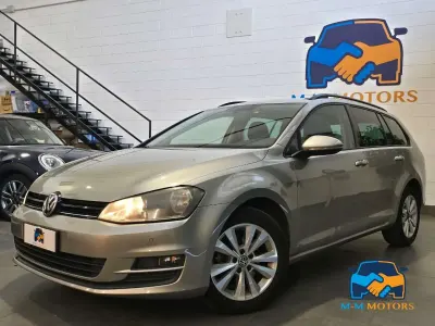 Usata VW Golf VII Comfortline 105 CV (77 kW) 2014 Argento Station wagon