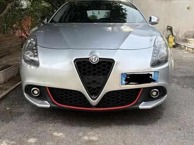 Usata Alfa Romeo Giulietta 120 CV (88 kW) 2017 Grigio Utilitaria