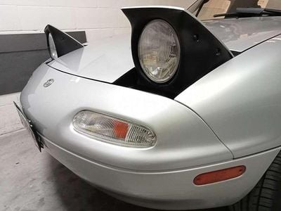 Usata Mazda MX5 90 CV (66 kW) 1996 Grigio Cabrio
