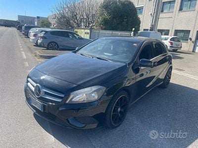 Usata Mercedes A180 136 CV (100 kW) 2013 Nero Berlina