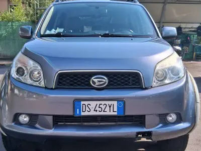 Usata Daihatsu Terios 105 CV (77 kW) 2008 Grigio SUV