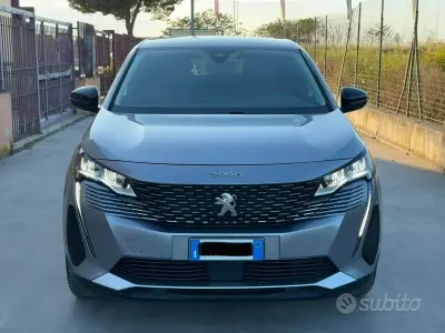 Usata Peugeot 3008 Allure 131 CV (96 kW) 2022 Grigio SUV