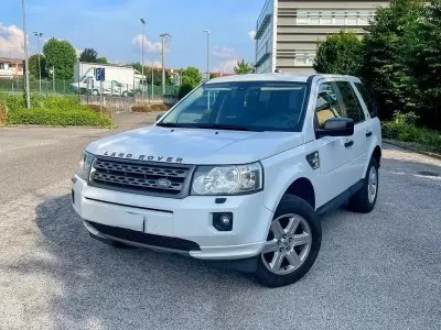 Usata Land Rover Freelander 2 S 150 CV (110 kW) 2011 Bianco SUV