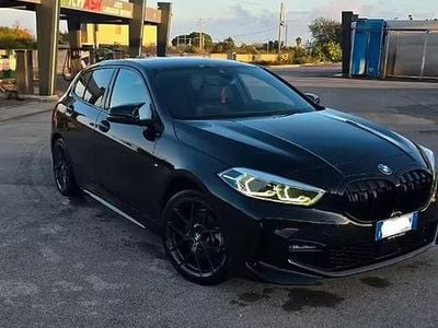 Usata BMW 116 M Sport 116 CV (85 kW) 2020 Nero Utilitaria