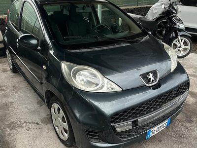 usata Peugeot 107 1.0 benzina 2009