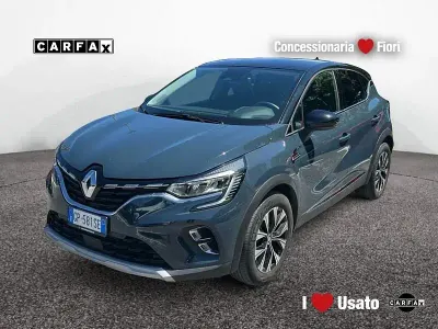 Usata Renault Captur Techno 159 CV (116 kW) 2023 Blu SUV