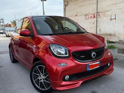 Usata Smart ForFour Brabus 109 CV (80 kW) 2018 Rosso Utilitaria