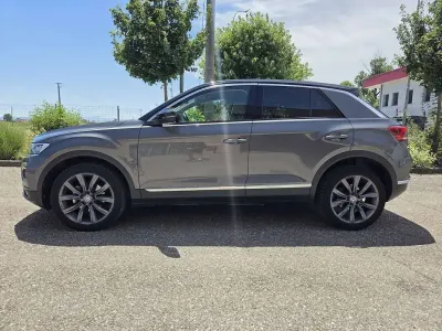 Usata VW T-Roc Advance 150 CV (110 kW) 2019 Grigio SUV