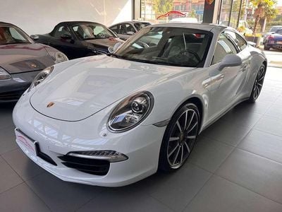Porsche 911 Carrera