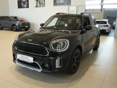 Usata Mini Cooper Countryman 135 CV (99 kW) 2022 Midnight black metallizzato SUV