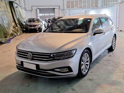 usata VW Passat VARIANT 2.0 TDI SCR EVO 90kW Business DSG