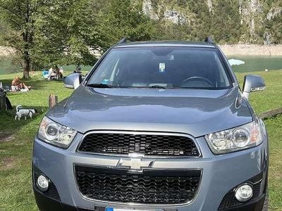 Usata Chevrolet Captiva LS 163 CV (119 kW) 2012 Grigio SUV