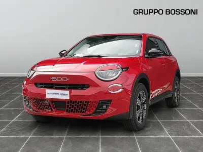 Usata Fiat 600 Icon 110 CV (80 kW) 2025 Rosso SUV