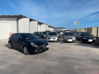 Usata Alfa Romeo Giulietta Exclusive 120 CV (88 kW) 2015 Nero Utilitaria