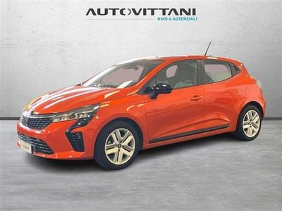 Usata Renault Clio V Evolution 101 CV (74 kW) 2025 Arancione Berlina