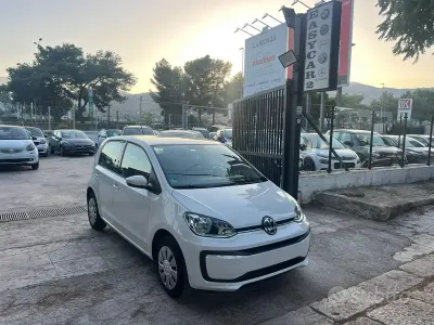 Begagnad VW up! Move 75 HK (55 kW) 2017 Vit Halvkombi