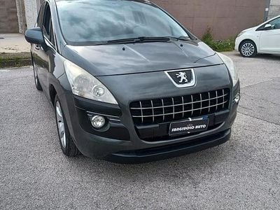 Usata Peugeot 3008 Business-Line 112 CV (82 kW) 2011 Grigio Station wagon