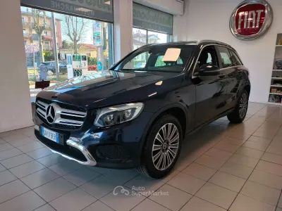 Usata Mercedes GLC250 Exclusive 204 CV (150 kW) 2018 Blu/azzurro SUV
