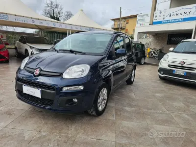 Usata Fiat Panda Lounge 69 CV (50 kW) 2021 Blu Utilitaria