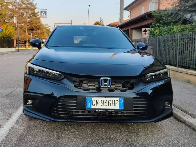 Usata Honda Civic Sport 184 CV (135 kW) 2023 Nero Berlina
