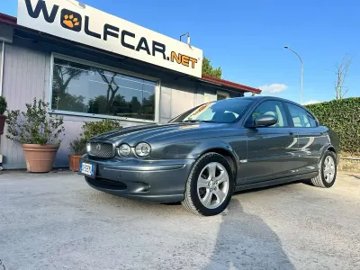 Usata Jaguar X-type Executive 155 CV (114 kW) 2006 Grigio Berlina