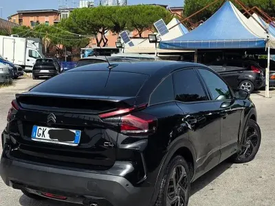 Usata Citroën C4 110 CV (80 kW) 2022 Nero Berlina