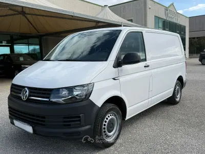 Käytetty VW Transporter 102 HP (75 kW) 2017 Valkoinen Van