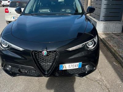 Usata Alfa Romeo Stelvio 210 CV (154 kW) 2017 Nero SUV