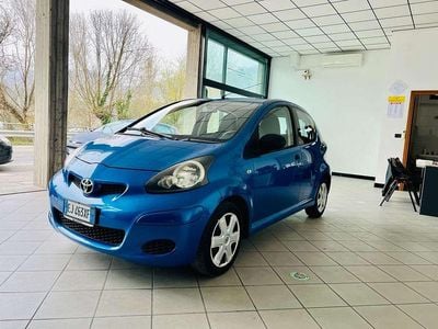 Usata Toyota Aygo Connect Style 68 CV (50 kW) 2011 Blu/azzurro Utilitaria