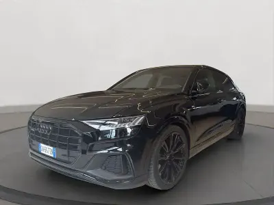 Gebraucht Audi Q8 Sport 286 PS (210 kW) 2023 Schwarz SUV