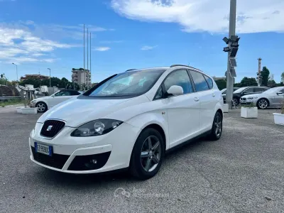 Usata Seat Altea XL I-Tech 105 CV (77 kW) 2015 Bianco Monovolume
