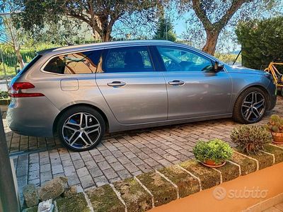 Usata Peugeot 308 131 CV (96 kW) 2018 Grigio Station wagon