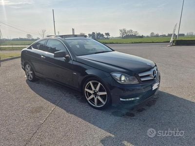 Begagnad Mercedes C250