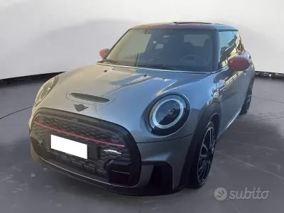 Usata Mini John Cooper Works 231 CV (169 kW) 2024 Grigio Utilitaria