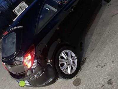 Usata Opel Corsa Sport 80 CV (58 kW) 2007 Berlina