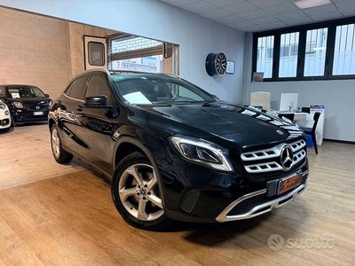 Usata Mercedes GLA250 211 CV (155 kW) 2019 Nero SUV