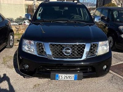 Begagnad Nissan Navara 190 HK (139 kW) 2013 Svart Pickup