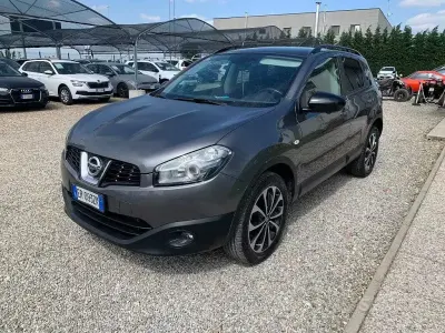 Gebraucht Nissan Qashqai 360º 131 PS (96 kW) 2013 Grau SUV