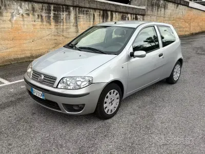Occasion Fiat Punto Classica 69 ch (50 kW) 2007 Citadine