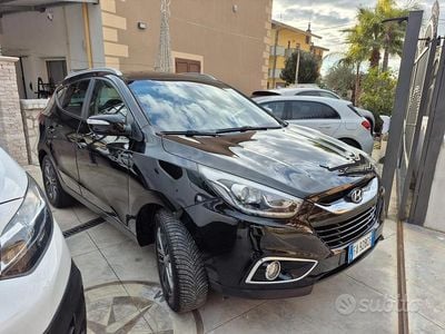 Nero Usata 2015 Hyundai ix35 Classic SUV | 8999 € (Buon prezzo)