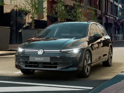 Nuova VW Golf VIII Life 2026 Nero Station wagon