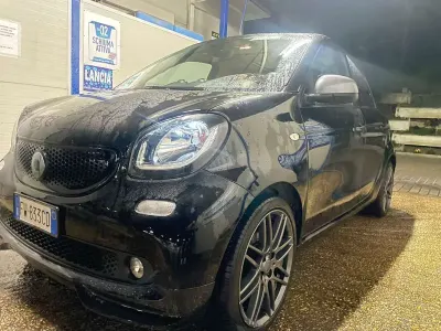 Usata Smart ForFour Brabus 90 CV (66 kW) 2018 Utilitaria