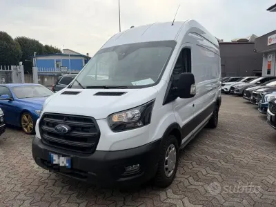 Usata Ford Transit Trend 131 CV (96 kW) 2024 Bianco Furgone