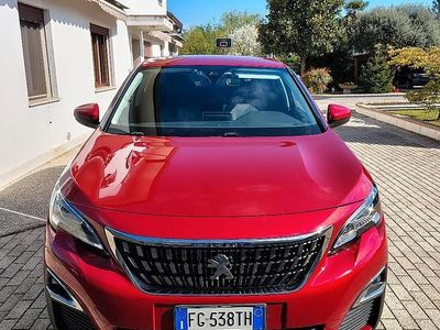 Usata Peugeot 3008 120 CV (88 kW) 2017 Rosso SUV