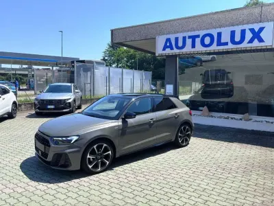 Usata Audi A1 116 CV (85 kW) 2025 Grigio chronos SUV