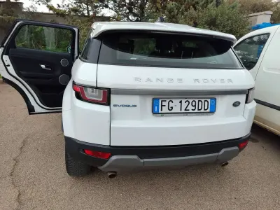 Usata Land Rover Range Rover evoque Pure 150 CV (110 kW) 2016 Bianco SUV