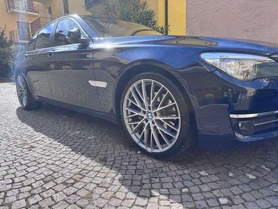 Usata BMW 730 Comfort Edition 258 CV (189 kW) 2012 Blu/azzurro Berlina