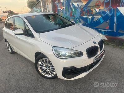BMW 216